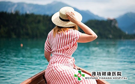 那些病容易跟牛皮癬相混淆?癥狀特點(diǎn)有哪些?